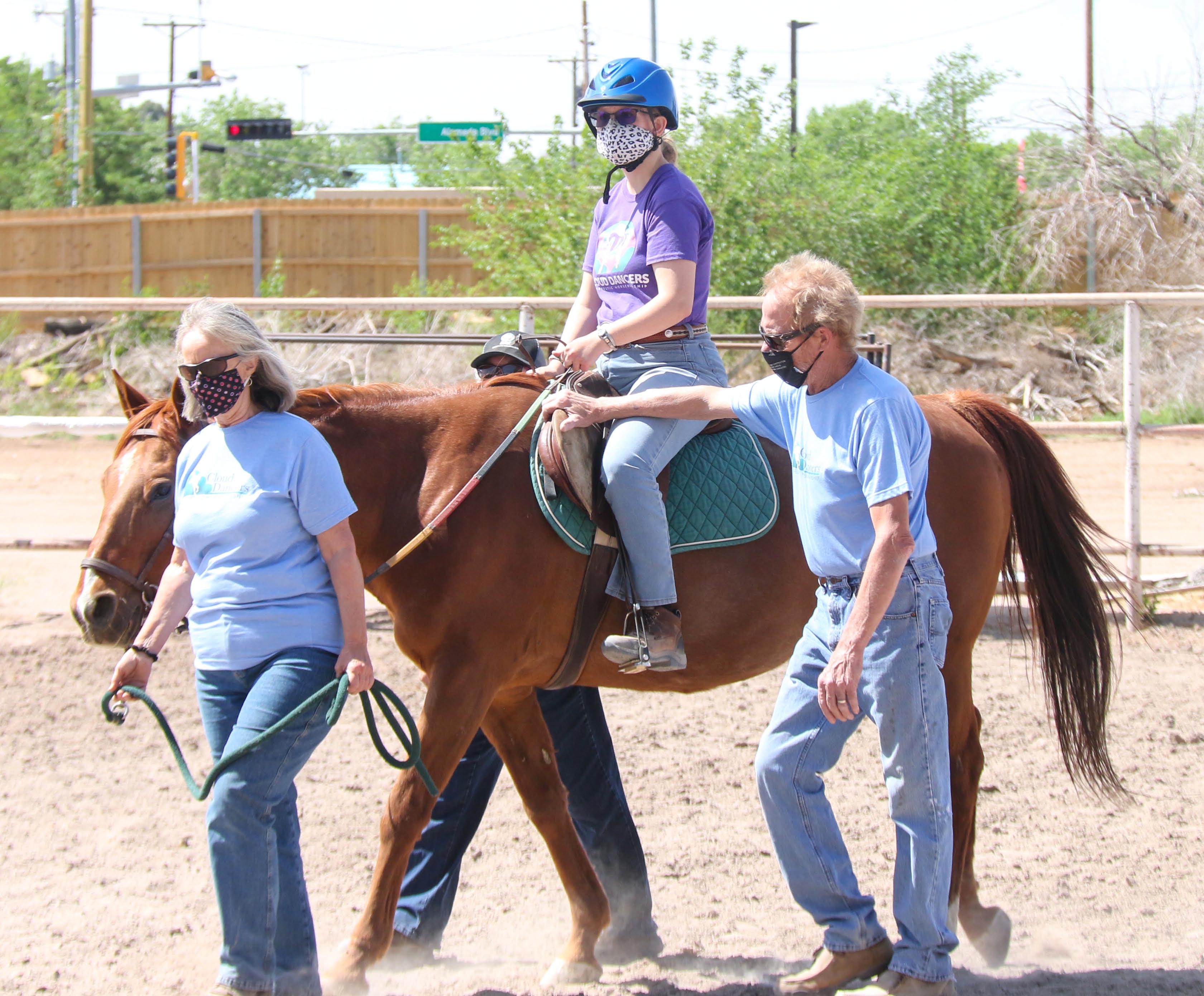 Riders and volunteers back together again!